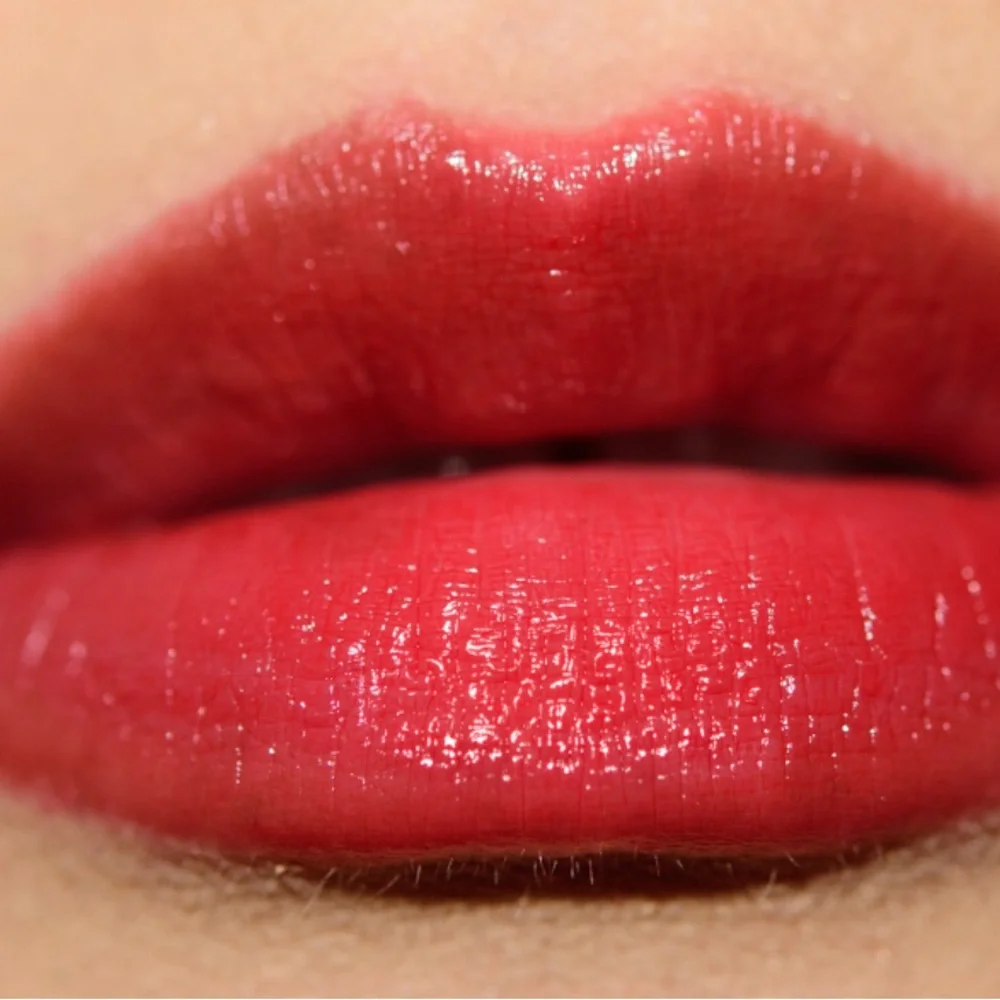 Yves Saint Laurent Rouge Volupte Shine Oil-in-Stick #83 ROUGE CAPE 3.2g NIB